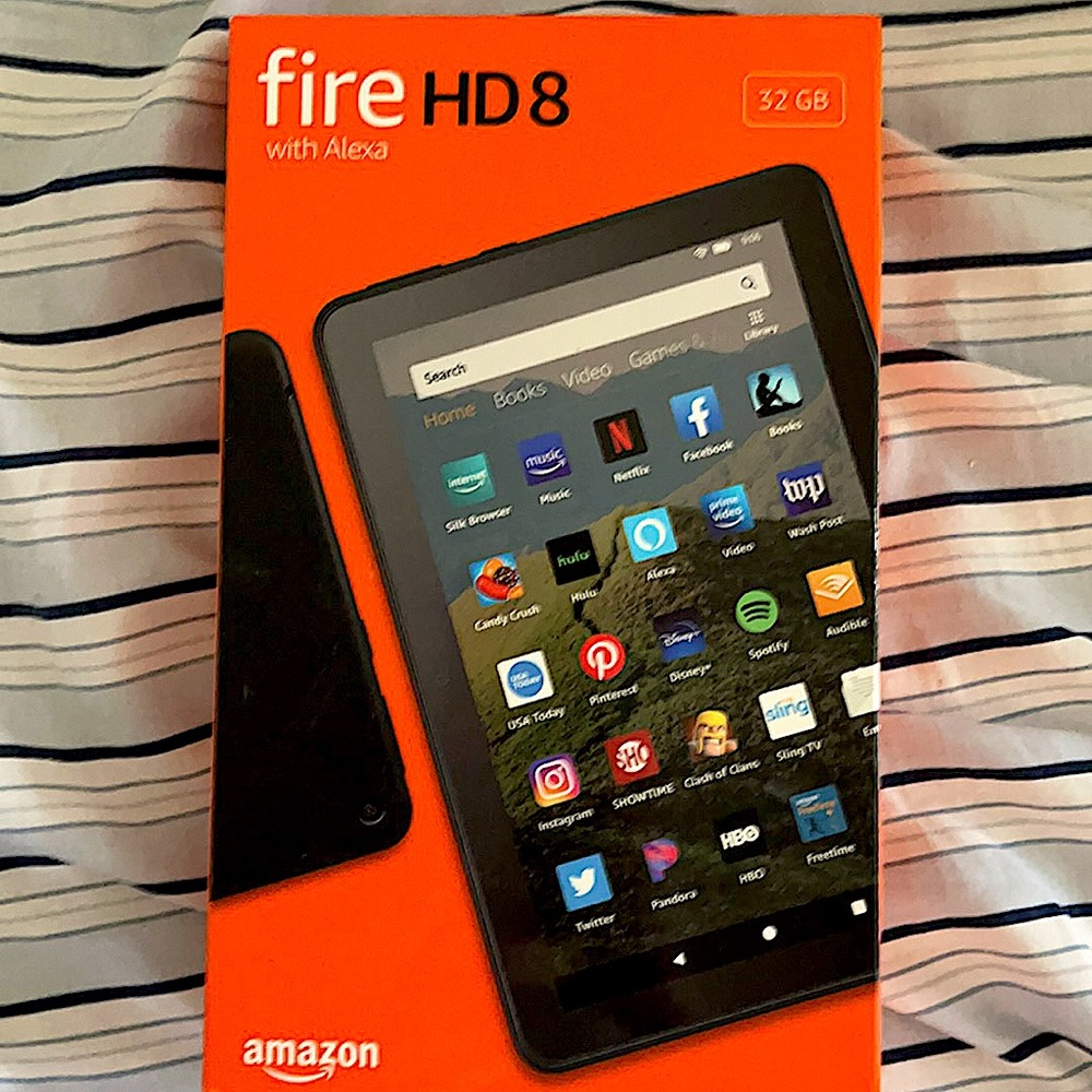 Amazon Fire HD 8 tablet NOT USED AUTHENTIC! 32 GB